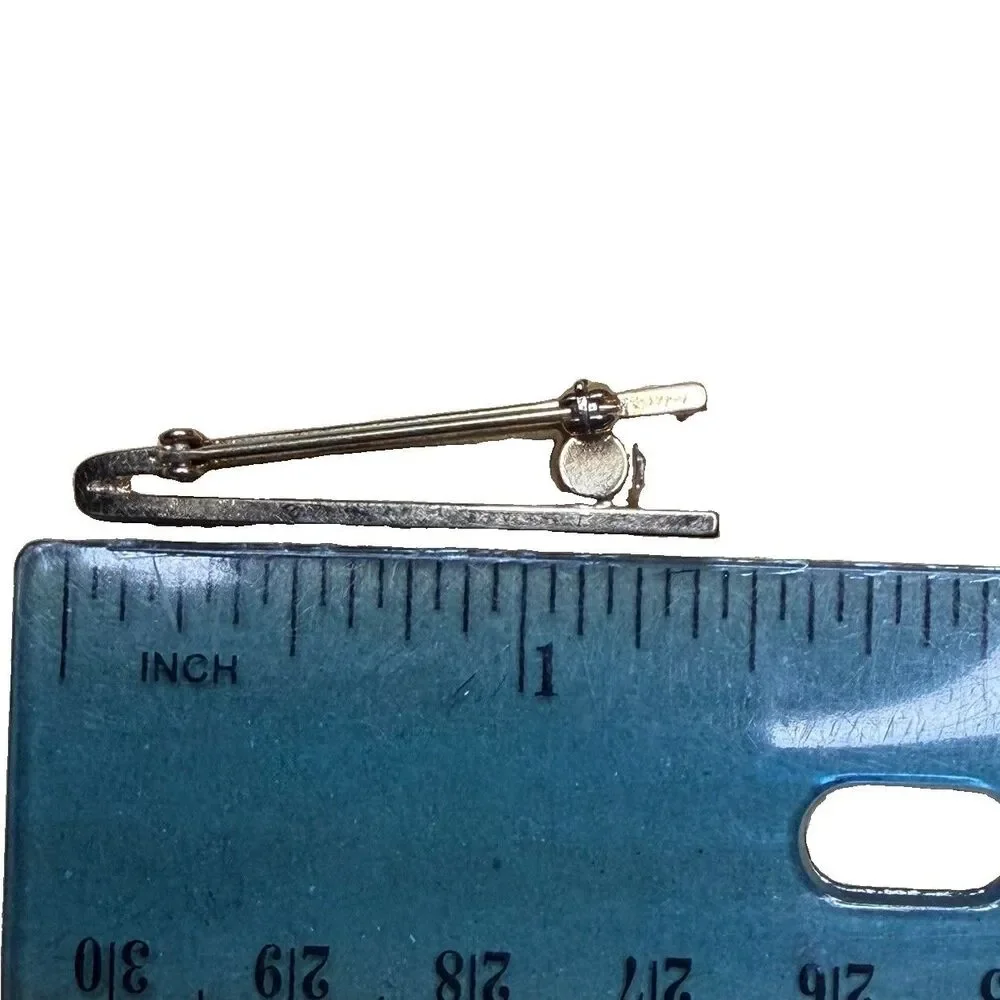 Vintage Gold Tone Minimalist Geometric Bar Brooch Pin Clear Rhinestone Solitaire